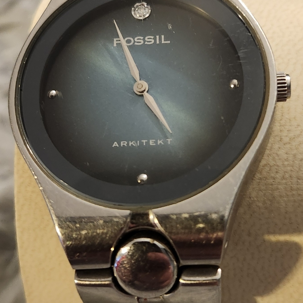 Fossil Metallic Silver Watch